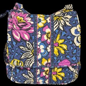 Vera Bradley Mailbag in the retired "African Violet" pattern EUC